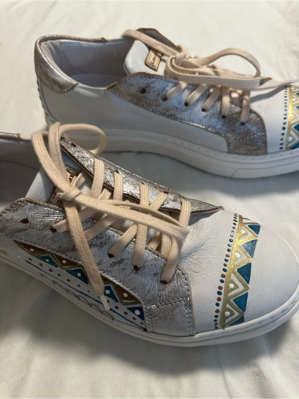 Karma of Charme Italian Leather Sneakers White Silver Blue Geometric Shoes EU 38